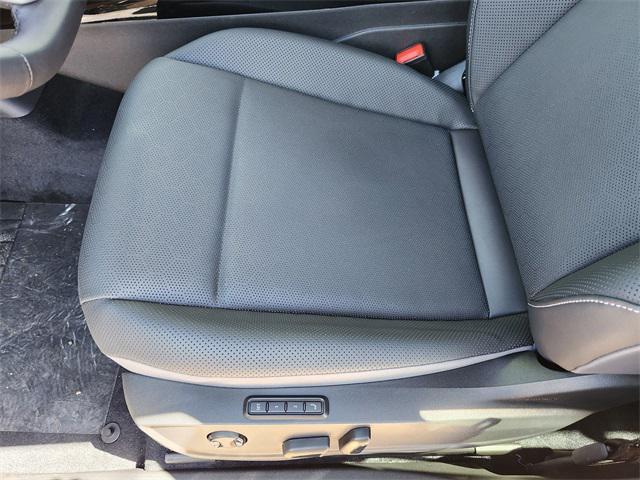 Photo of 2025 pure gray Volkswagen ID.4