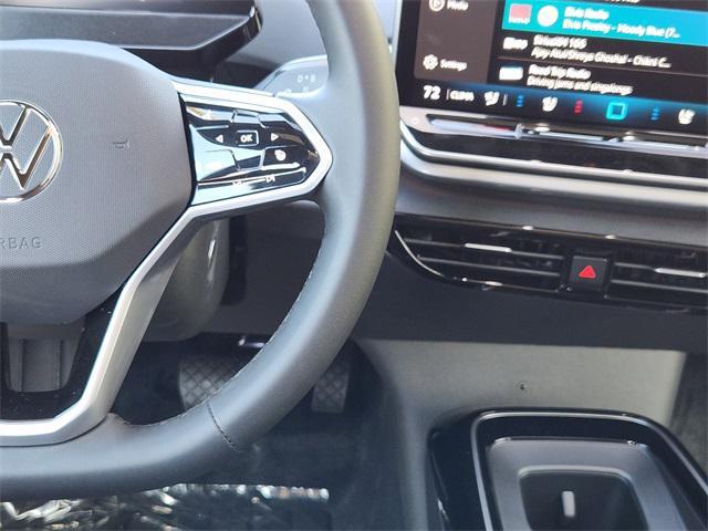 Photo of 2025 pure gray Volkswagen ID.4