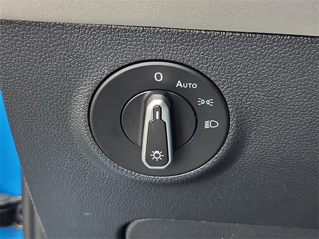Photo of 2025 Blue Volkswagen Taos