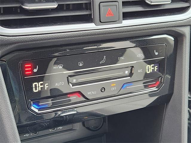 Photo of 2025 Blue Volkswagen Taos