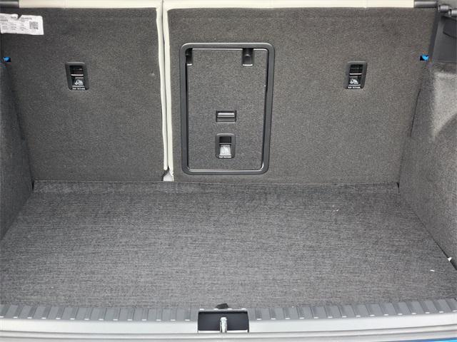 Photo of 2025 Blue Volkswagen Taos