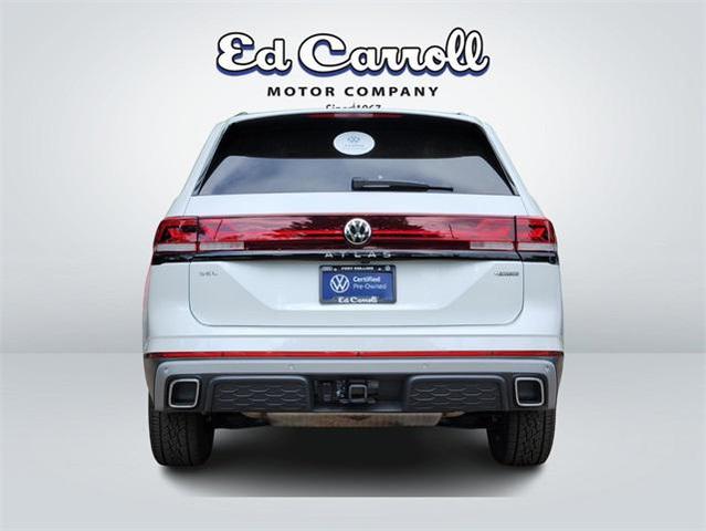 Photo of 2024 Opal White Volkswagen Atlas