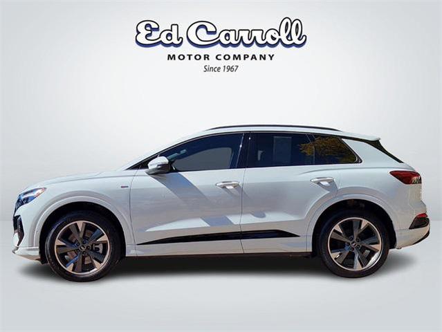 Photo of 2024 Glacier White Metallic Audi Q4 e-tron