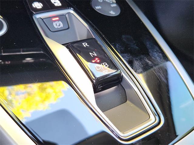 Photo of 2024 Glacier White Metallic Audi Q4 e-tron