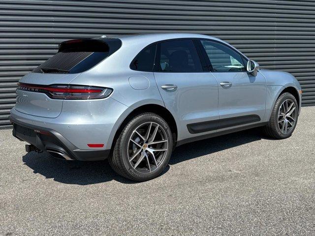 Photo of 2026 Dolomite Silver Metallic Porsche Macan