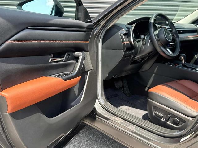 Photo of 2024 Machine Gray Metallic Mazda CX-50