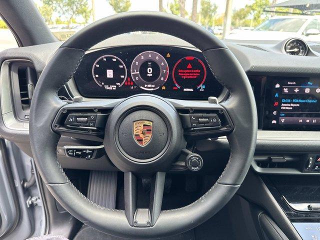 Photo of 2025 Arctic Grey Porsche Cayenne