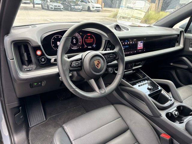 Photo of 2025 Arctic Grey Porsche Cayenne