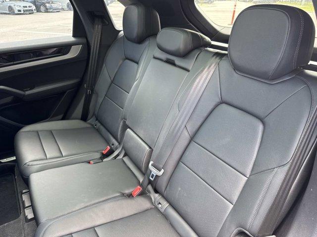 Photo of 2025 Arctic Grey Porsche Cayenne