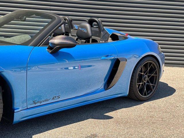 Photo of 2025 Sea Blue Metallic Porsche 718 Spyder