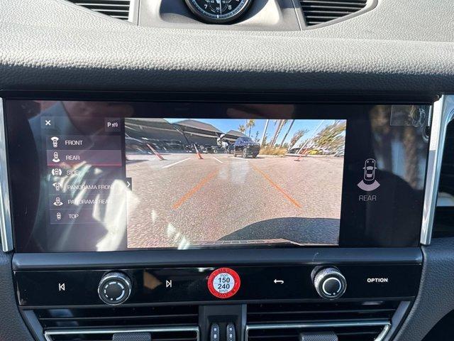 Photo of 2025 Papaya Metallic Porsche Macan