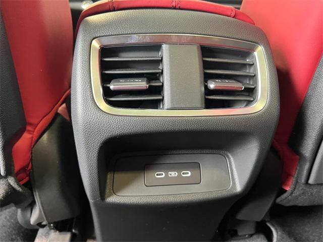 Photo of 2025 Majestic Black Pearl Acura RDX