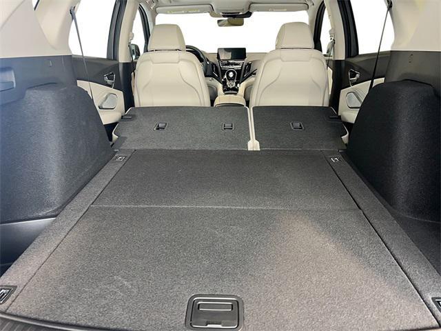 Photo of 2025 Platinum White Pearl Acura RDX
