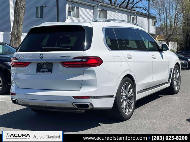 Photo of 2019 Alpine White BMW X7