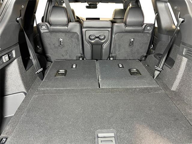 Photo of 2026 Double Apex Blue Pearl Acura MDX