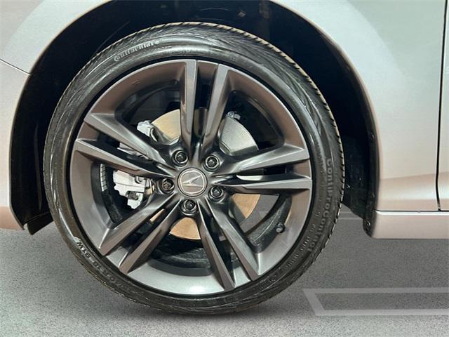 Photo of 2025 Lunar Silver Metallic Acura Integra
