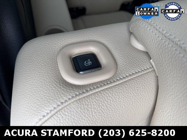 Photo of 2017 Iridium Silver Metallic Mercedes-Benz GLS 450