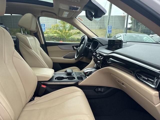 Photo of 2023 Platinum White Pearl Acura MDX