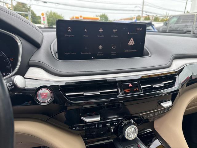 Photo of 2023 Platinum White Pearl Acura MDX