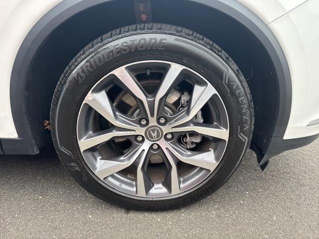 Photo of 2023 Platinum White Pearl Acura MDX