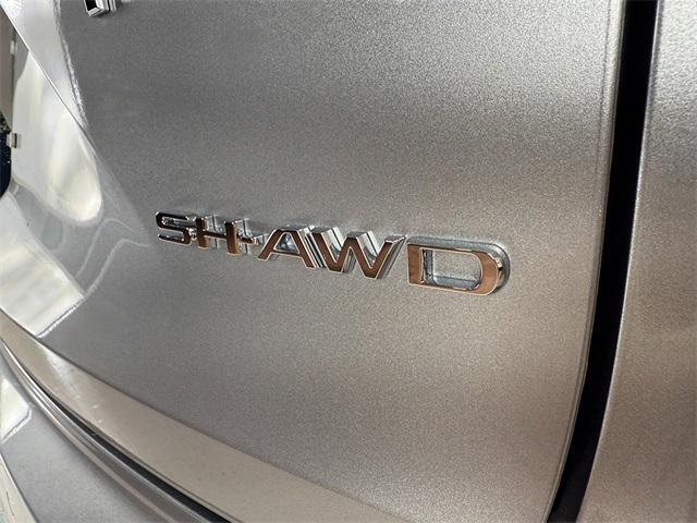 Photo of 2025 Solar Silver Metallic Acura RDX