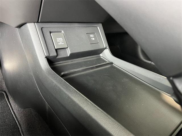Photo of 2025 Solar Silver Metallic Acura RDX