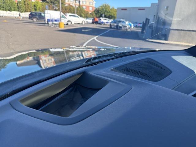 Photo of 2023 Dravit Grey Metallic BMW X5