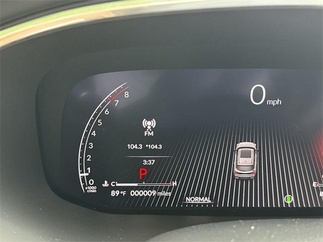 Photo of 2025 Platinum White Pearl Acura MDX
