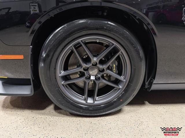 Photo of 2023 Pitch Black Clear Coat Dodge Challenger