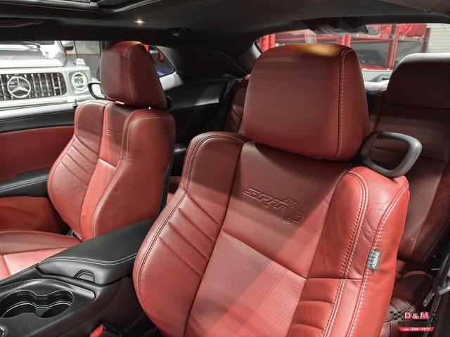 Photo of 2022 White Knuckle Clear Coat Dodge Challenger