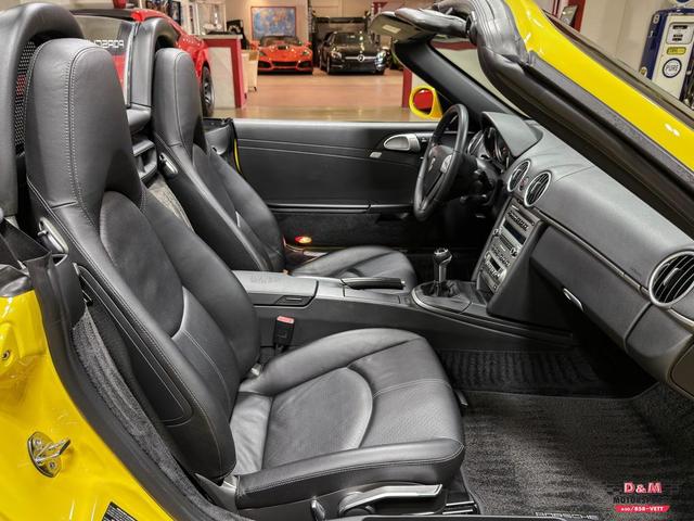 Photo of 2006 Speed Yellow Porsche Boxster