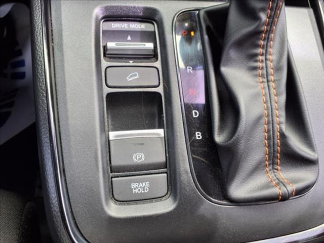 Photo of 2023 Platinum White Pearl Honda CR-V Hybrid
