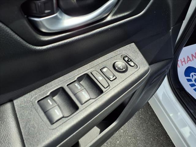 Photo of 2023 Platinum White Pearl Honda CR-V Hybrid