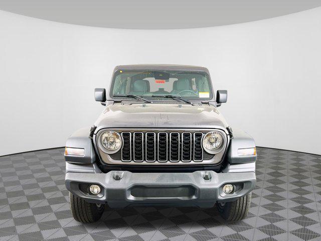 Photo of 2025 Granite Crystal Metallic Clearcoat Jeep Wrangler