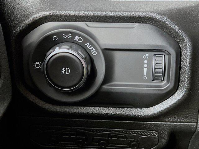 Photo of 2025 Granite Crystal Metallic Clearcoat Jeep Wrangler