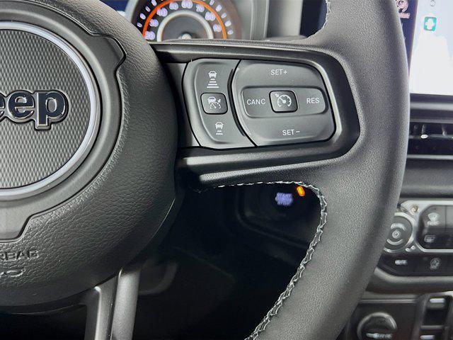 Photo of 2025 Granite Crystal Metallic Clearcoat Jeep Wrangler