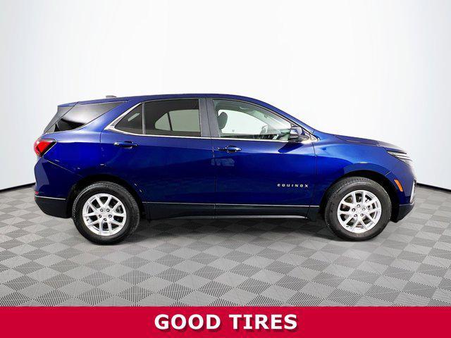 Photo of 2022 Blue Glow Metallic Chevrolet Equinox