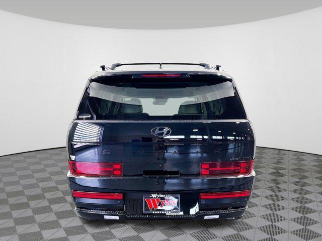 Photo of 2025 Phantom Black Hyundai SANTA FE HEV