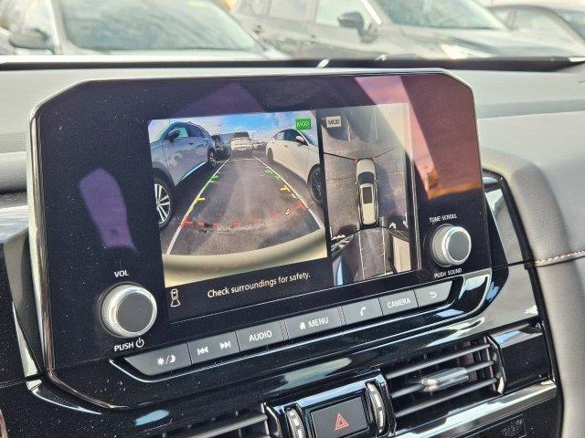 Photo of 2025 Gun Metallic Nissan Pathfinder