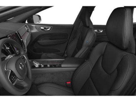 Photo of 2022 Onyx Black Metallic Volvo XC60 Recharge Plug-In Hybrid