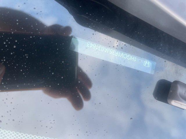 Photo of 2018 Gray Honda Accord