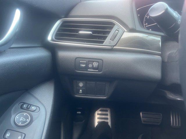 Photo of 2018 Gray Honda Accord