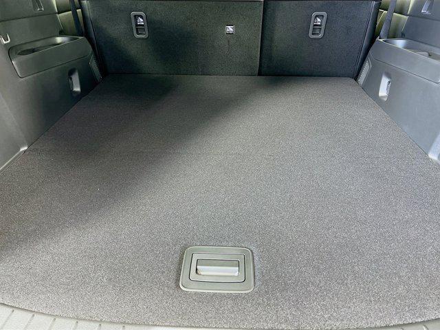 Photo of 2025 Zircon Sand Metallic Mazda CX-70