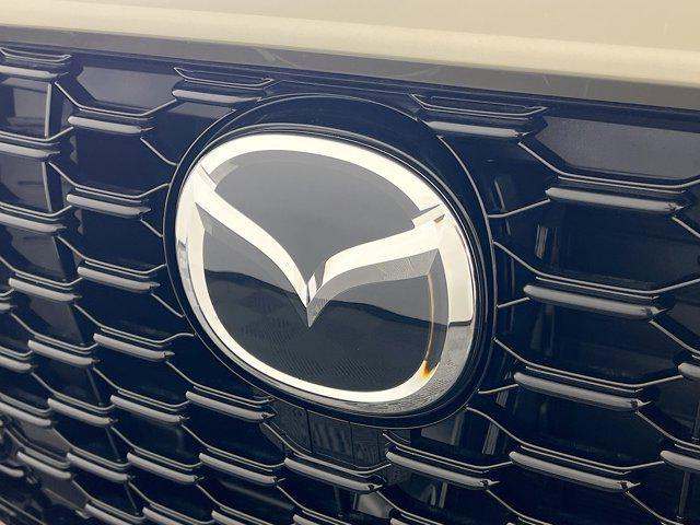 Photo of 2025 Zircon Sand Metallic Mazda CX-70