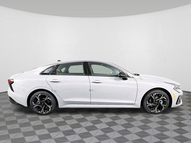 Photo of 2025 Wolf Gray Kia K5