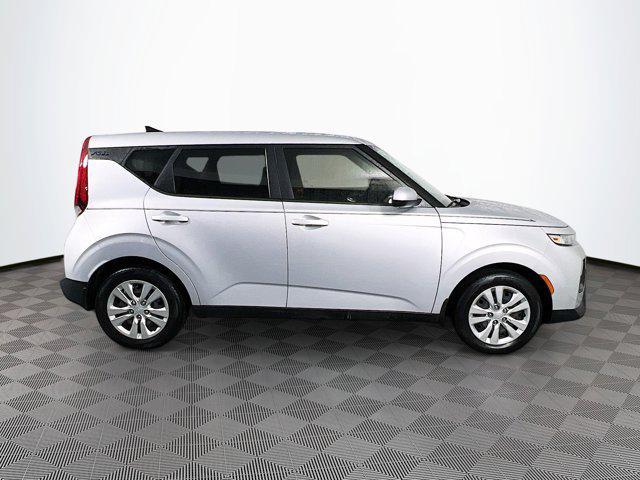 Photo of 2020 Sparkling Silver Kia Soul