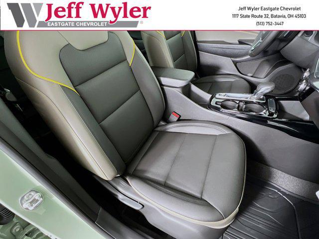Photo of 2025 Cacti Green Chevrolet Trax