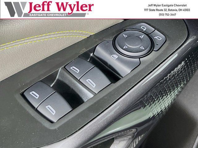 Photo of 2025 Cacti Green Chevrolet Trax