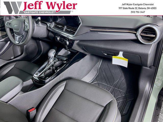 Photo of 2025 Cacti Green Chevrolet Trax
