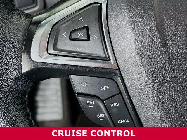 Photo of 2024 Oxford White Ford Edge